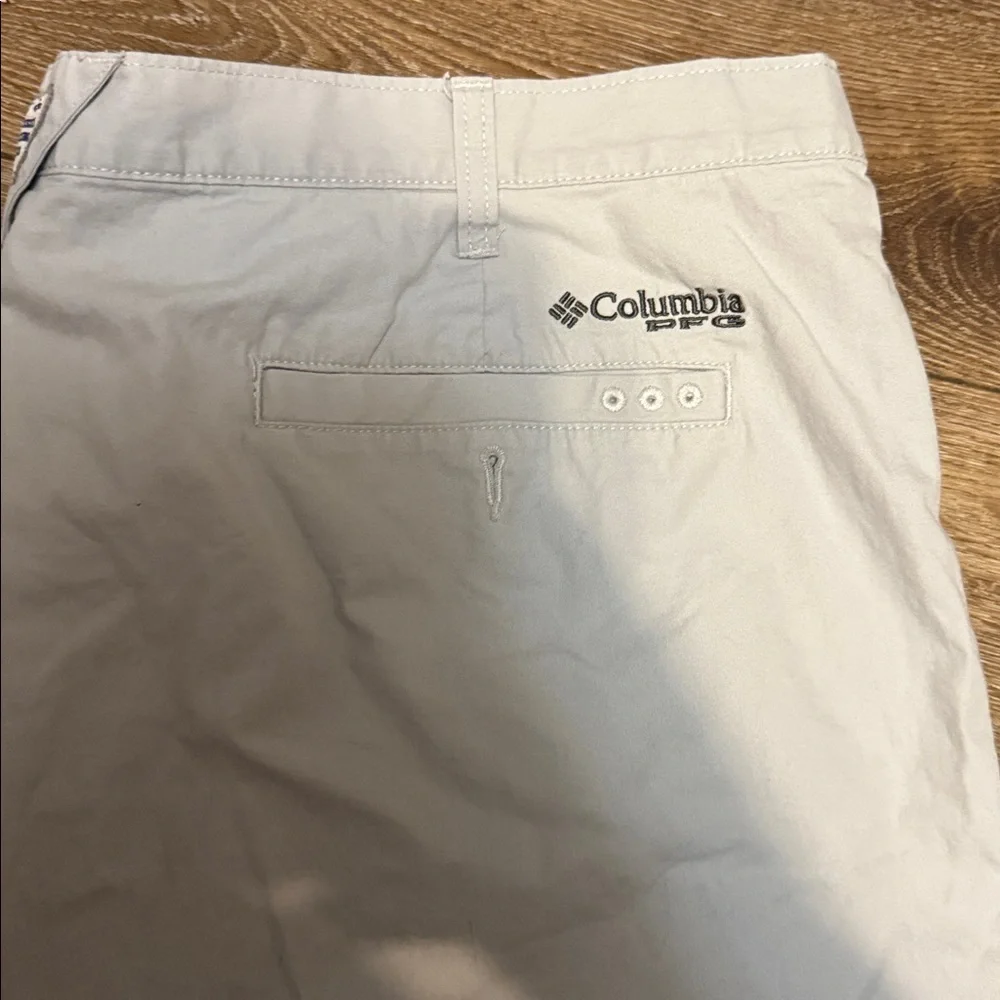 Columbia gray‎ shorts 42
